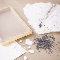 Kit creativo per la fabbricazione della carta alla lavanda