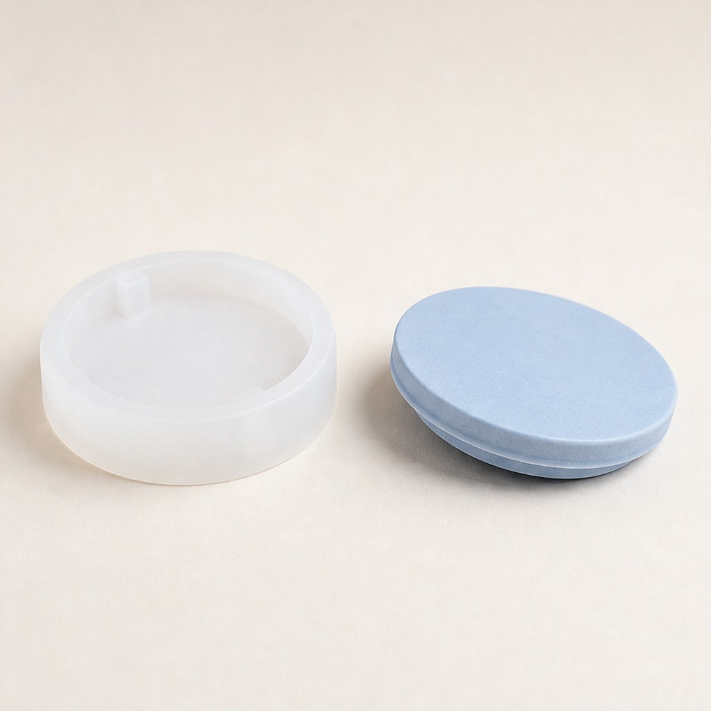 Stampo flessibile in silicone per colata di decorazioni per la casa – viečko na dózu – ⌀ 8,3 × 1,5 cm