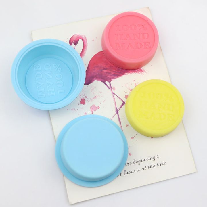 Stampo per sapone in silicone - rotondo con testo "100% HAND MADE