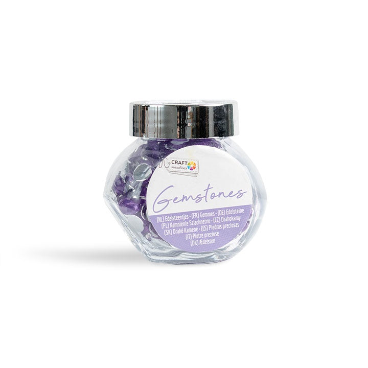 Pietre artificiali in un barattolo di vetro – purple