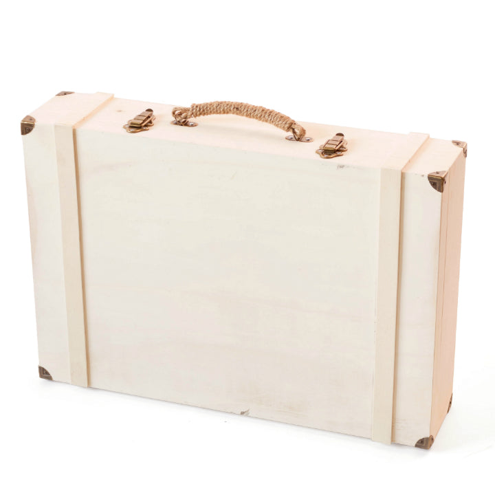 Valigetta con finiture in metallo 63 x 43 x 14 cm